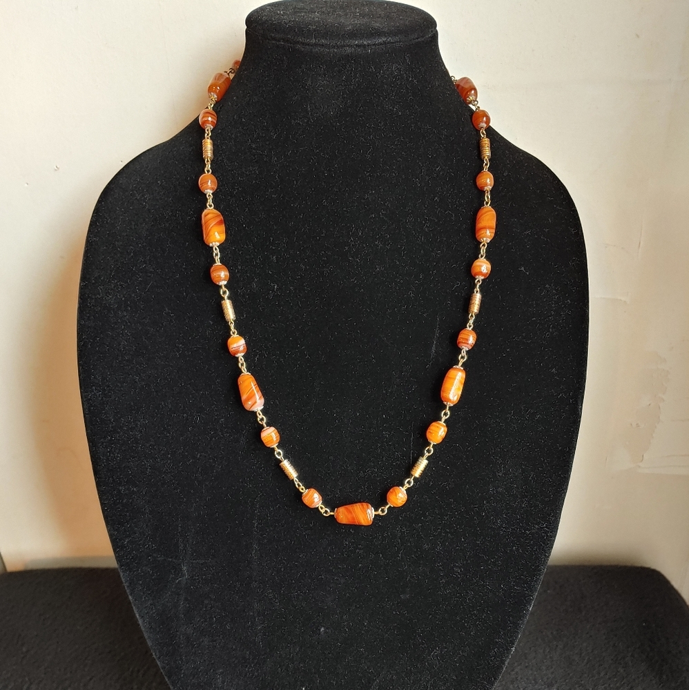 Beaded Lucite/Bakelite Vintage Necklace Faux Amber Butterscotch Swirl Jewelry